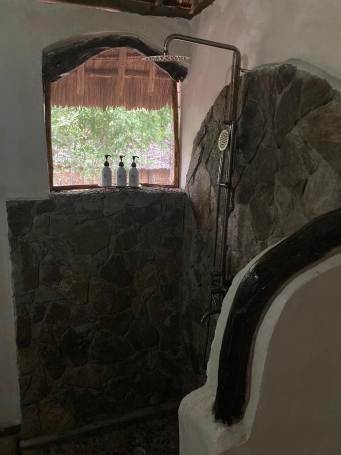 Lemara Eco Camp Hotel Kisaki Luaran gambar